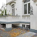 Lägenhet Am Weinberg Wiesbaden
